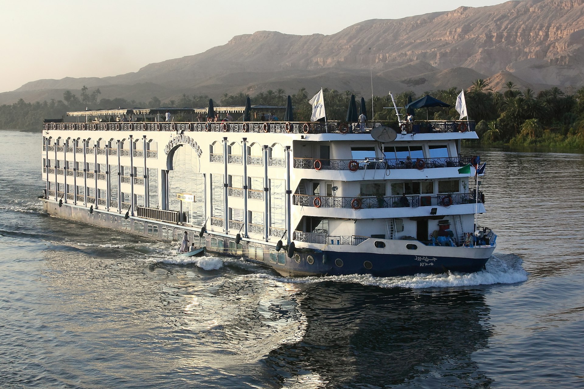 people on cruise ship